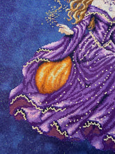 Load image into Gallery viewer, Belle