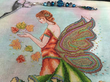 Cargar imagen en el visor de la galería, Fallyn, The Fall Fairy
